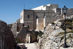 We are continually refining and adding to our portfolio of Nice Places to stay in Italy, so visit our site regularly to find somewhere just that little bit special. All our places to stay are presented with photos and descriptions taken and selected by us personally to give an impression as true to the reality as we can. All places are chosen by our team here in Italy for their combination of price, quality, charm and location. We work in partnership with family run hotels, guest houses and self-catering accommodations. This is NOT an unverified 'web portal' or online directory - we select only those places which we believe make excellent places to base a 1 week holiday or longer.